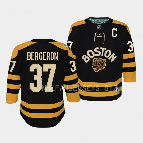 Boston Bruins Patrice Bergeron 2023 Winter Classic...